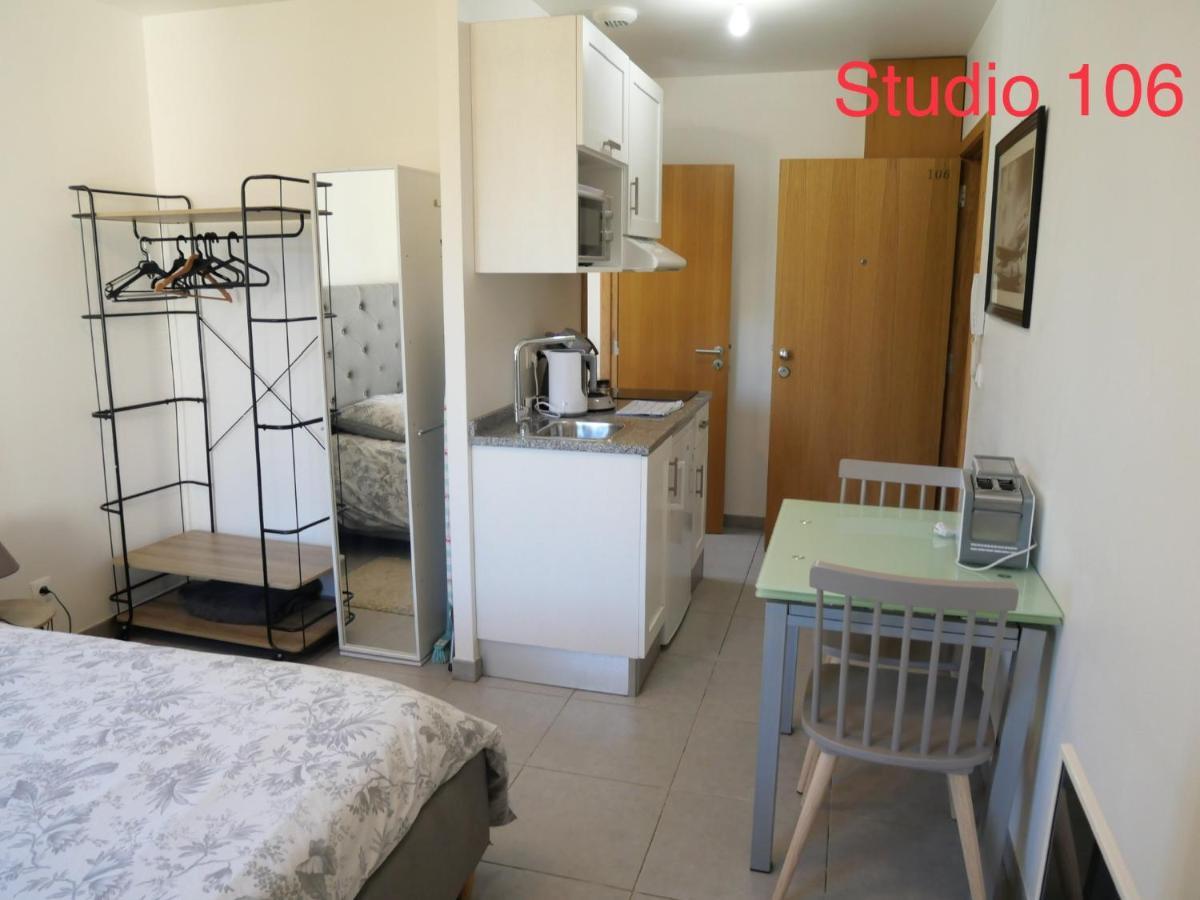 Studio A 300 M De La Gare De مانت لا جولي المظهر الخارجي الصورة